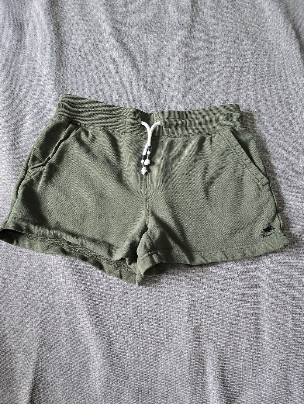 Roots Olive Green Drawstring Athletic Shorts Size Medium
